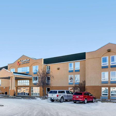 Comfort Inn & Suites Moose Jaw Exteriör bild