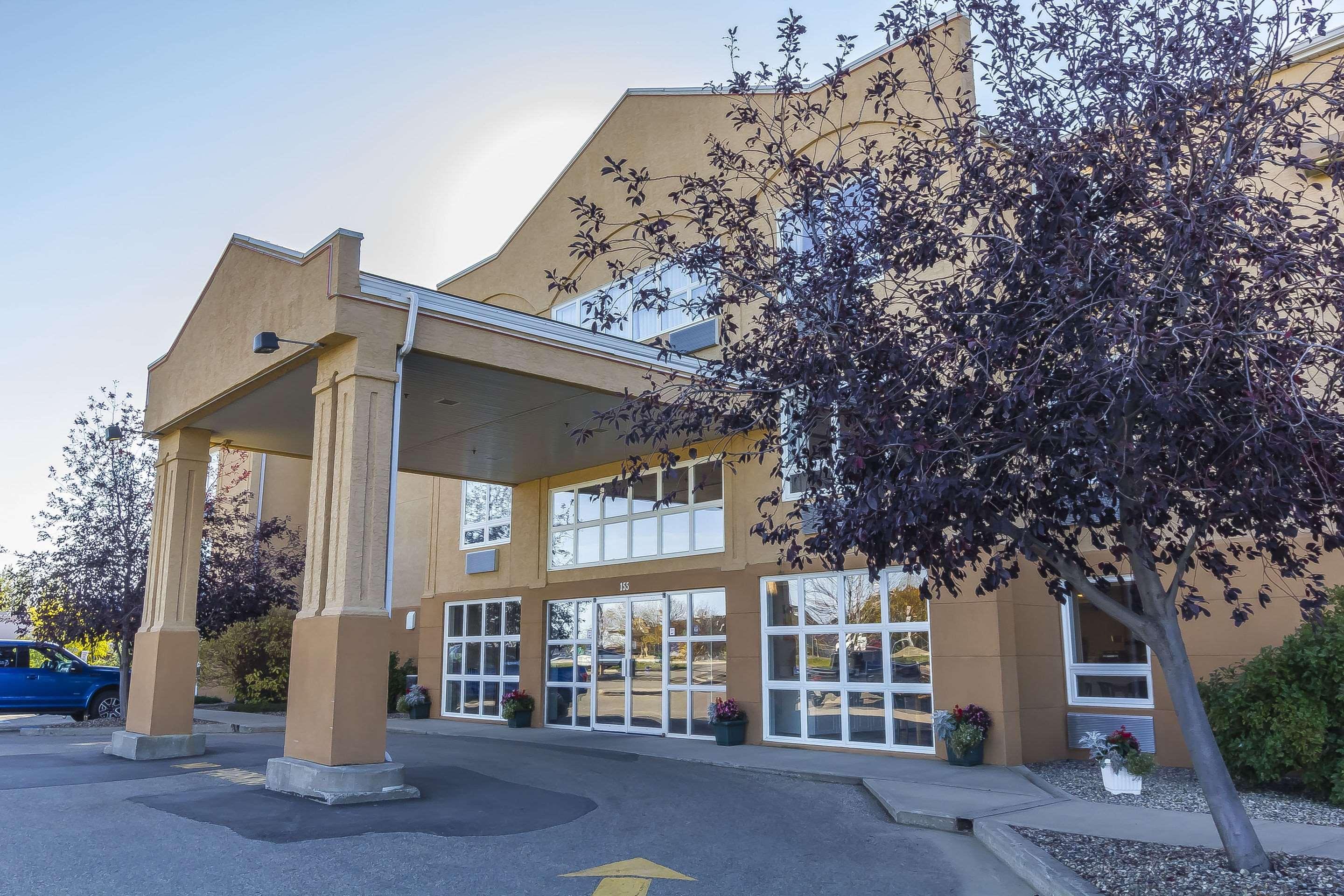 Comfort Inn & Suites Moose Jaw Exteriör bild